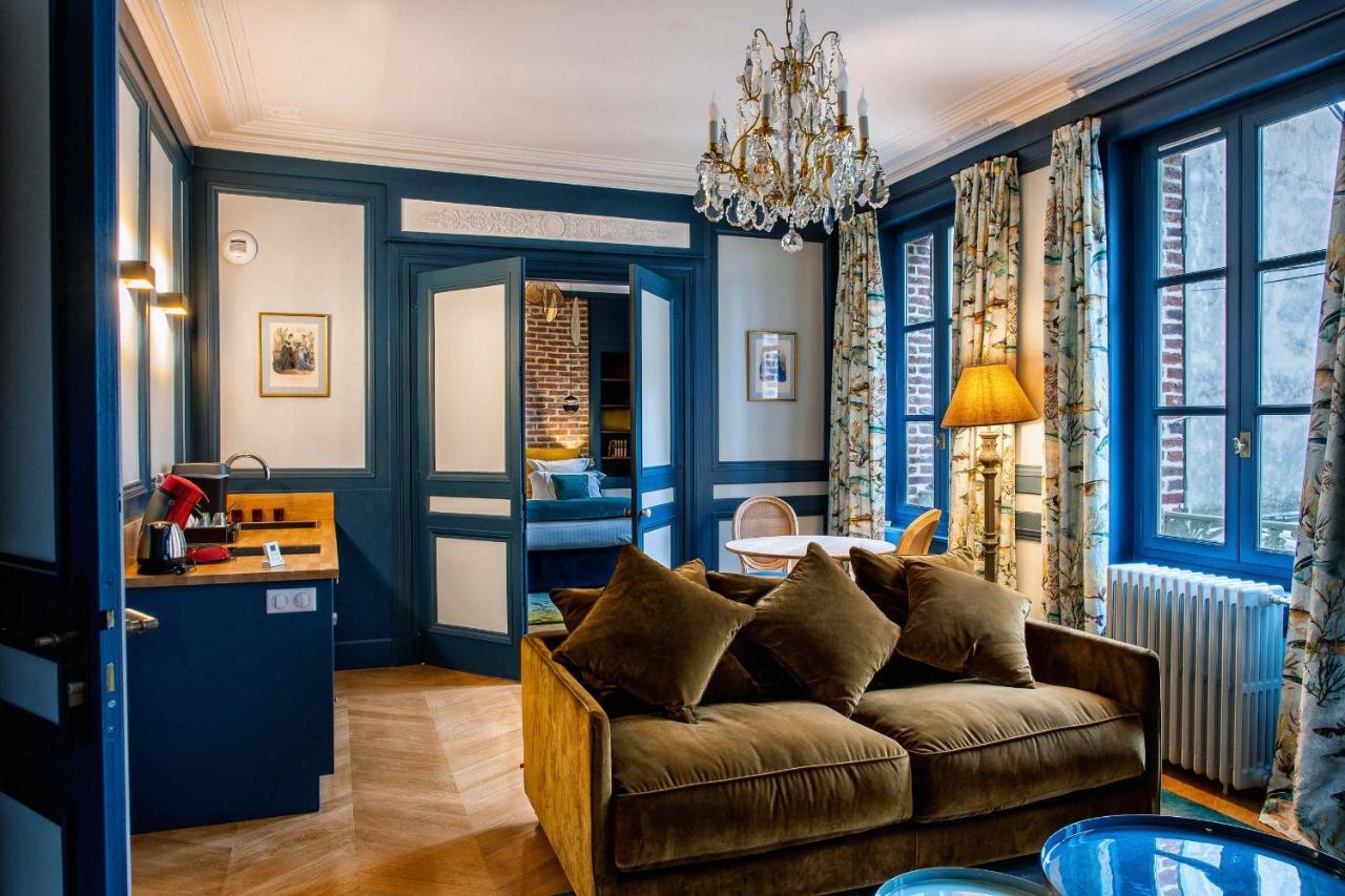 La Petite Folie Panzió Honfleur Kültér fotó