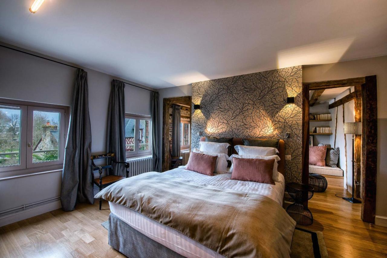 La Petite Folie Panzió Honfleur Kültér fotó
