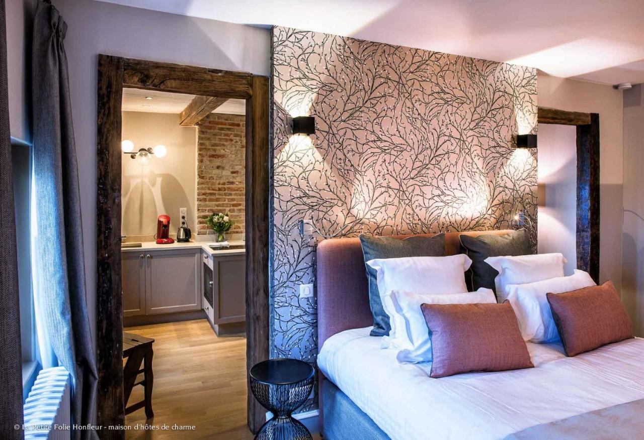 La Petite Folie Panzió Honfleur Kültér fotó